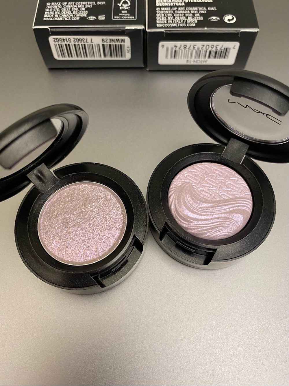MAC Eyeshadow bundle ~ Shine De-Light & Ready to Party Extra